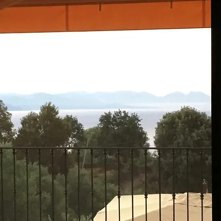 Ludonicco Oda ve Kahvaltı San Giovanni a Piro